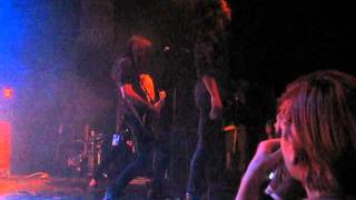 Sleepwave- Paper Planes (Live)