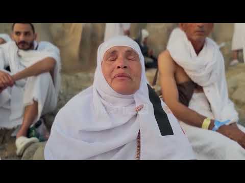 Klan News - Miliona myslimanë festojnë Ditën e Arafatit