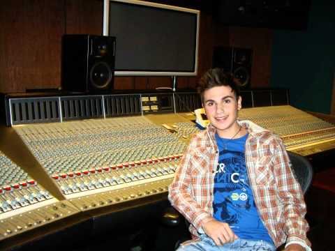 Tony Mateo (16 años) & Carmen López - POR FIN YA VEO LA LUZ (Disney España)