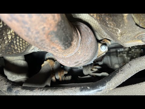 2009-2013 Toyota Matrix Catalytic Converter Exhaust Bolt Spring Replacement Flange
