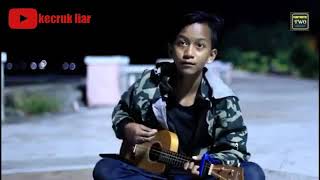 Download lagu Adu skil Ukulele Yudhi vs Alfiano Up🤗 mp3 Download lagu Adu skil Ukulele Yudhi vs Alfiano Up🤗 mp3