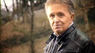 Whisperin' Bill Anderson - "Thanks To You" (Official Music Video) - From The New Album "Songwriter"