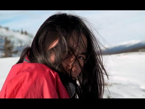 Elyon searching for Plupp