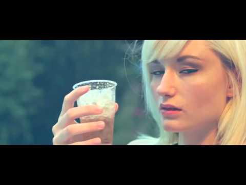 Money Boy Ft MC Smook - Kola Mit Ice Offizielles Musikvideo