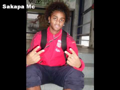 Pina-G Feat Sakapa - Paz na Street