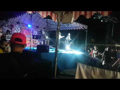 GOYANG WALANG KEKEK COVER | TIERA SHAMIERA FEAT FATHIN ZAIK | EXPO PAGOH 2019