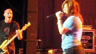 Kelly Clarkson - Don&#39;t Let Me Stop You Live