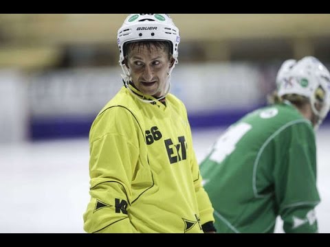 ❉Misha Sveshnikov och Ljusdals BK har gått på is.❉Svenska Bandy-Михаил Свешников и Ljusdals BK