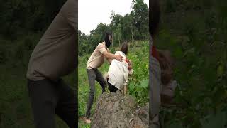 Download lagu Single Mom Life - There is a bad villager in the forest  #poorlifestyle #singlemoms #singlevilese mp3