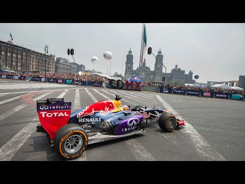 Infiniti Red Bull Racing Show Run México 2015