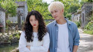 The Arrogant Rich Girl Unexpectedly Caught Feelings for the Mischievous Country Guy