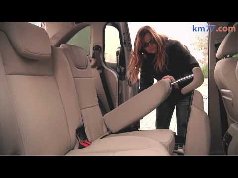 Ford Grand C-MAX 2011. Siete plazas en tres filas de asientos | km77.com