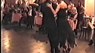 2003 marzo, 08 Trasnochando en Tia Lola, Roberto Herrera