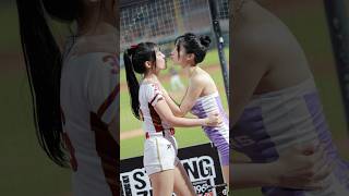kiss cam 這是可以免費看的嗎？? #cheerleader #台湾チア #fancam #치어리더 #cpbl #慕獅女孩 #樂天女孩 #rakutengirls #musegirls
