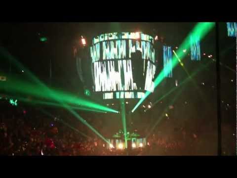 Bassnectar - Matrix & Dirt Off Your Shoulders (Jay-Z Remix) LIVE 360 NYE Nashville 12/31/12