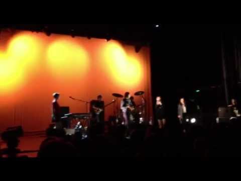 Dirty Projectors - The Socialites (Live in Brussels 2012)