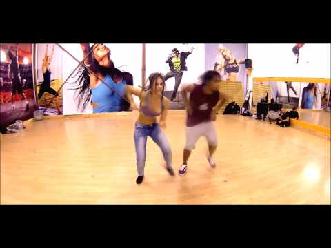LIL GBB & DAFNE BIANCHI on QUEENSY dancehall choreo - Wine & Kotch/Pull Up To Mi Bumper