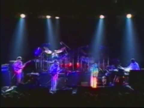 Videoclip de Deep in the Motherlode (Live at Theatre Royal, Drury Lane, London, 5th May 1980) — Genesis