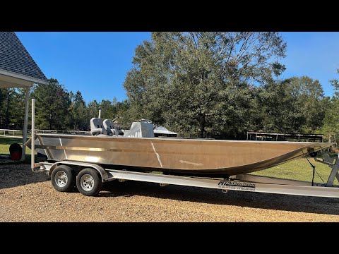 Custom 26’ aluminum bay boat