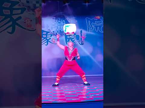 奇人雜耍特技表演（影片內容專業危險動作請勿模仿.版權屬於萬象藝術）