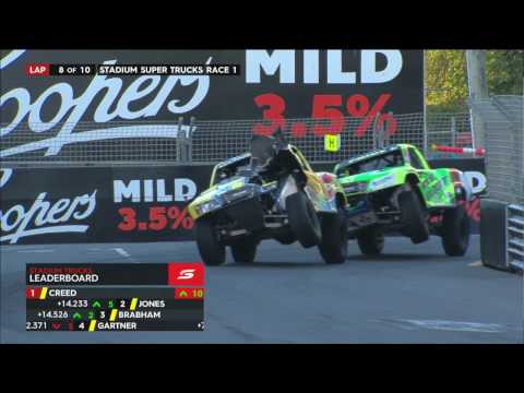 2016 Gold Coast Stadium SUPER Trucks Race 1