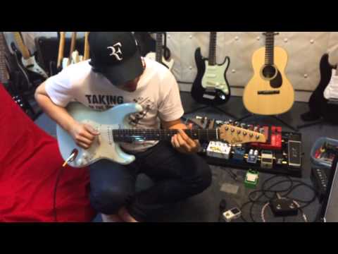 Test Suhr Classic Pro Sonic Blue SSH