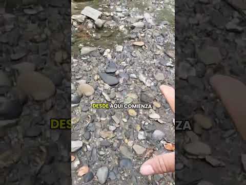 Salió el agua del piso en #florian #santander #ventanasdetisquizoque #franklinguia #viajes