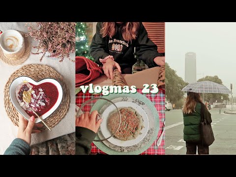 VLOGMAS 23 l buying Christmas sweaters, Monki haul and a stress massage