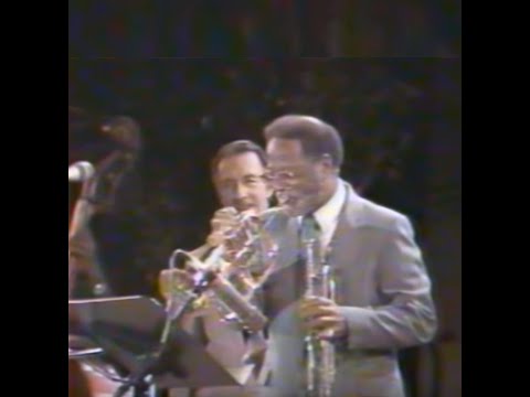 CHICAGO JAZZ FEST 1985: Clark Terry, Charlie Rouse, Buddy DeFranco (watch CT clone himself)