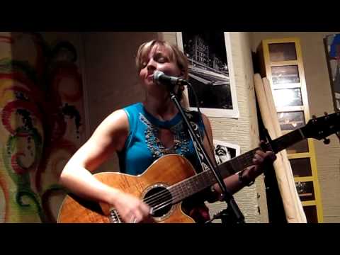 Katie Rox - Jolene (Live at the Pink Cow, Tokyo)