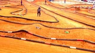 preview picture of video 'Rc event 2014 putrajaya. nitro buggy'