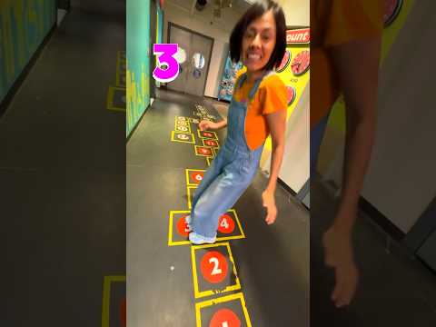 Counting is FUN 🤭 #123andres #kindergarten #maths #kidsvideo #kidssong  #shorts