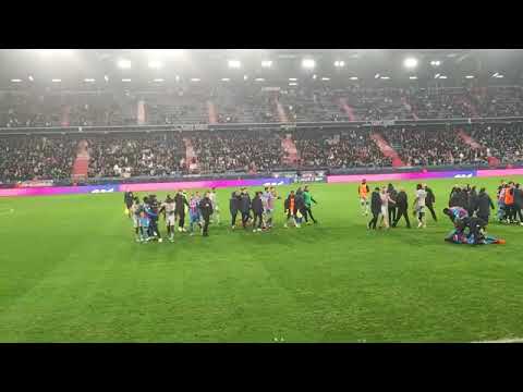 SMC - Quevilly RM 3ème but d'égalisation et ça finit en bagarre générale à la fin du match