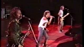 Foreigner-Hot blooded