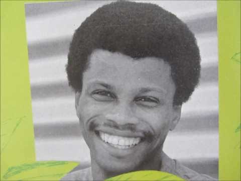 Moustick Ambassa - ndzug eding (Retour au village - music star records 1984)