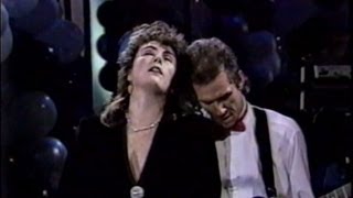 Laura Branigan - I Found Someone [cc] LIVE New Years Eve