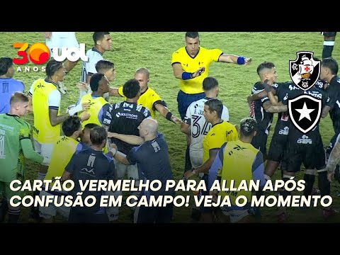 APÓS CONFUSÃO ENTRE JOGADORES DO BOTAFOGO E O ÁRBITRO, ALLAN LEVOU CARTÃO VERMELHO