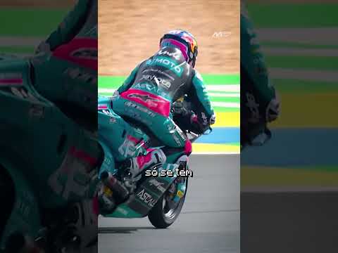 Esse colete da susto em qualquer motociclista  #curiosidade #moto