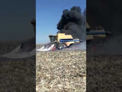 Se incendió una cosechadora en Bengolea, Cba.
