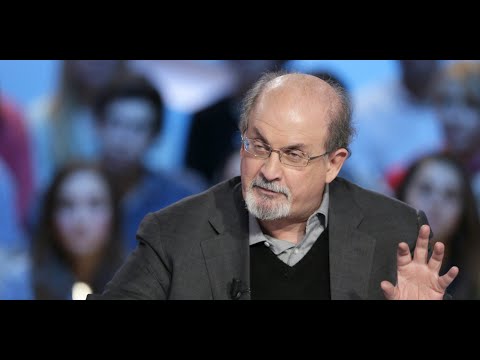 Salman Rushdie : l'état de santé de l'écrivain s'améliore, ce que l'on sait de son agresseur