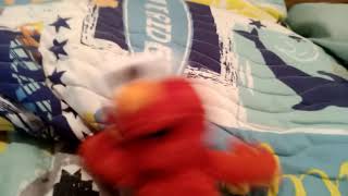 Elmo sings Green grow the rushes song
