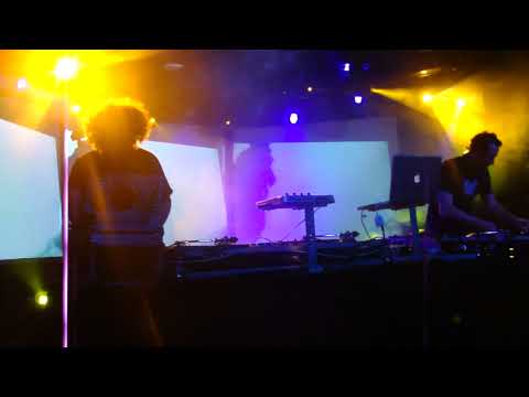 download lagu mp3 mp4 Aspen Knox, download lagu Aspen Knox gratis, unduh video klip Aspen Knox