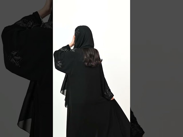 عباية ملكي كلوش شك يدوي اسود