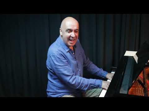 Frédéric Bourgeois rend hommage à l'abbé Pierre avec sa chanson "Amour toujours"