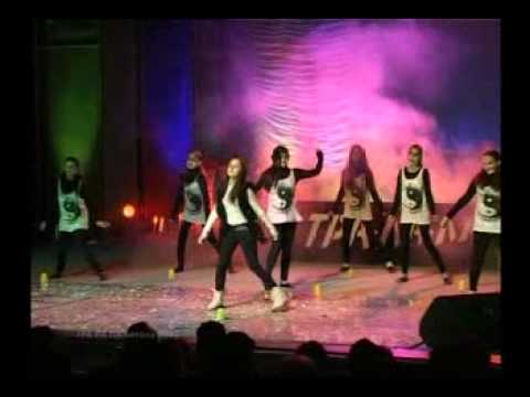 01 Monika Micevska PURPURNA FANTAZIJA Tra la la Bitola 2013