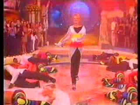 Início do Primeiro Planeta com a Xuxa de cabelo curto! - 07/03/1999