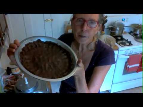 MANA with JOHANNA    Making Raw Raspberry Chocolate Cake