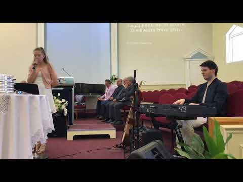 Stephanie Badelita - Ce Frumos E Câmpul Verde