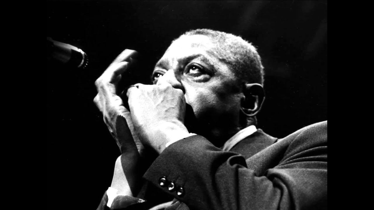 Sonny Boy Williamson - Don't Start Me Talkin' - YouTube