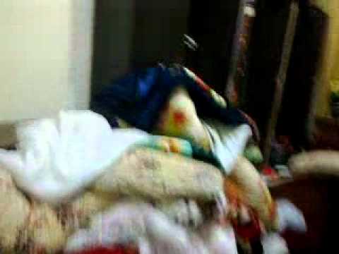 مداهمة منازل المدنيين وتحطيم محتوايتها في ناحتة في محافظة درعا من قبل قوات النظام